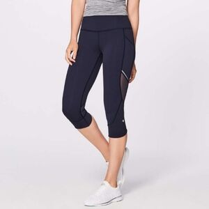 Lululemon Home Stretch Crop 19” Midnight Navy sz 6 W6AL8S
